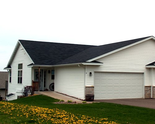 5624 Gables Drive Eau Claire