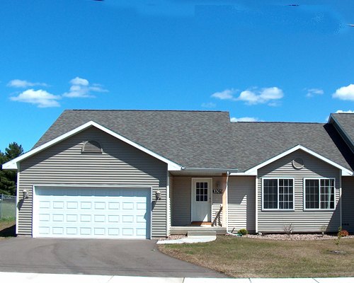 1309 Kernan Court Eau Claire