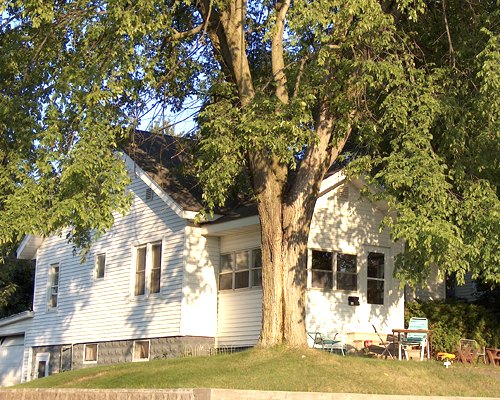 303 Summer Street Eau Claire