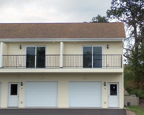 1128 Dutchman Drive Chippewa Falls