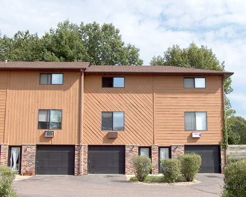 720 - 736 Farr Court Eau Claire