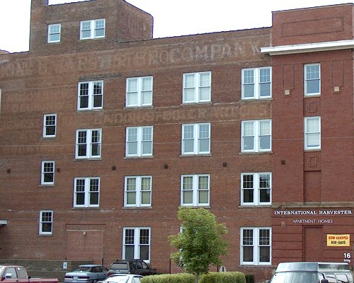 303 Putnam Street Eau Claire