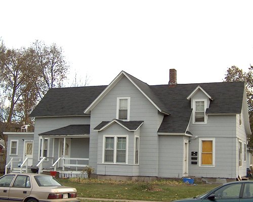 1503 Farwell Street South Eau Claire