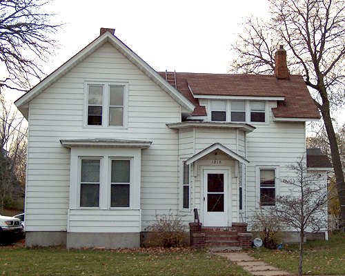 1218 State Street Eau Claire