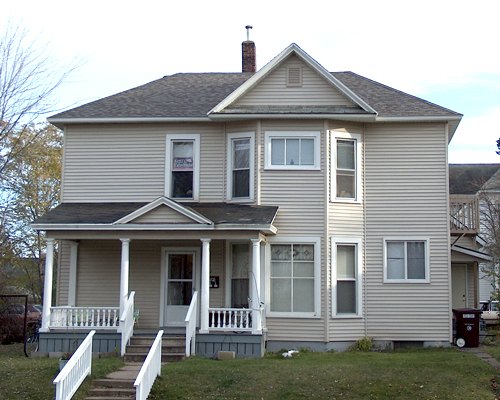 211 Fulton Street Eau Claire
