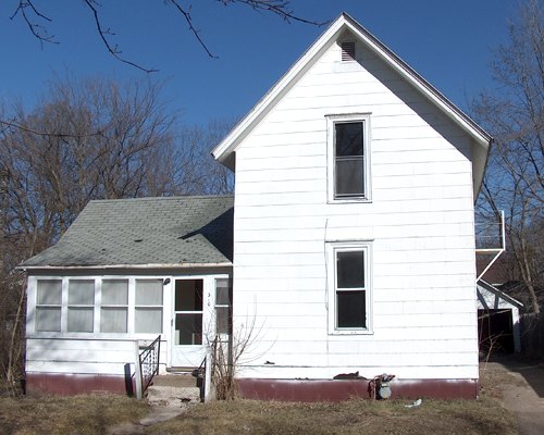 310 Marston Court Eau Claire