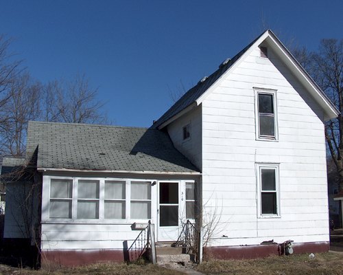 310 Marston Court Eau Claire