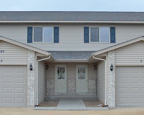 Red Cedar Townhomes Menomonie