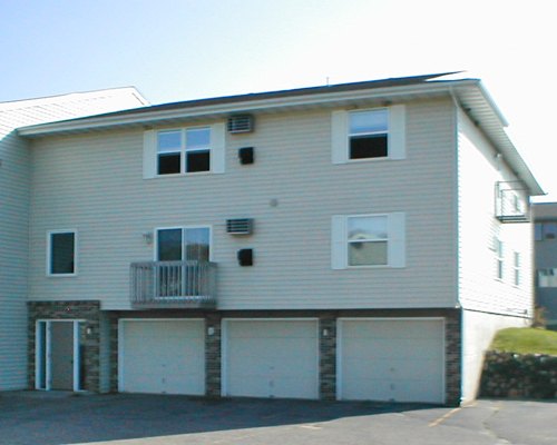 4908 Coventry Court Eau Claire