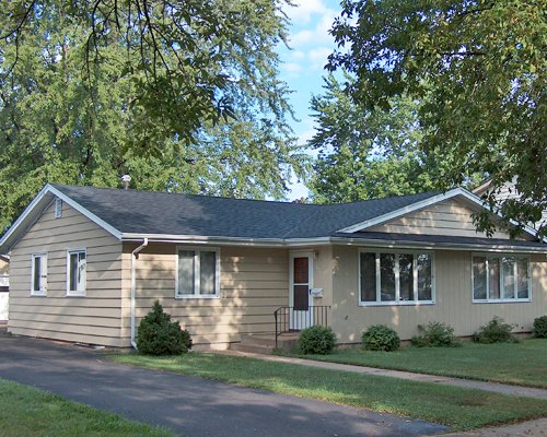 2824 Thomas Drive Eau Claire
