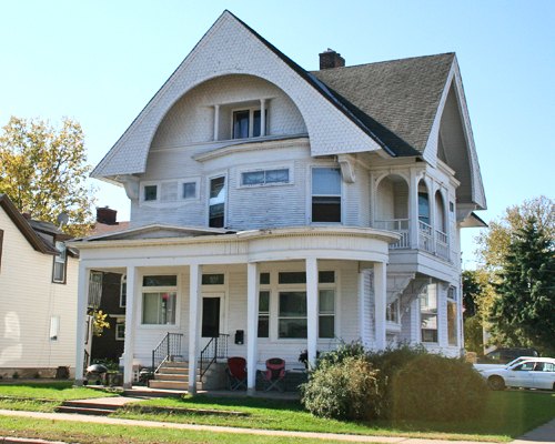 904 Graham Avenue Eau Claire