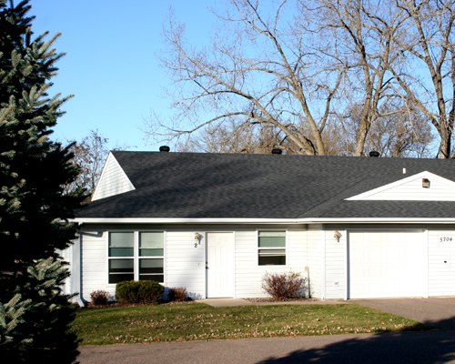 5711 Gables Circle #4 Eau Claire