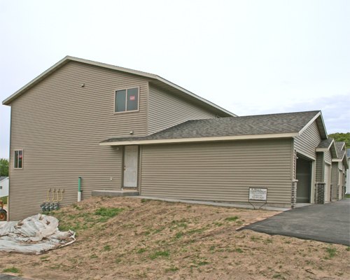 Black Court Eau Claire