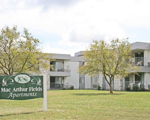 1025 West MacArthur Eau Claire