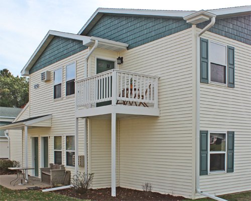 5701 Otter Creek Court Eau Claire