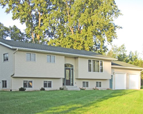 405 Main Street South Cadott