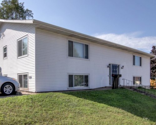 105 Grand Avenue East #2 Chippewa Falls