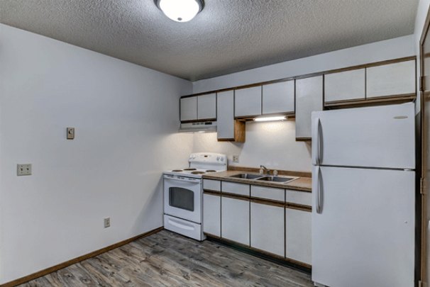Eat-In Kitchen