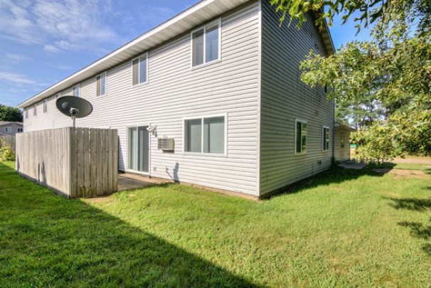 Private Patio & Yard