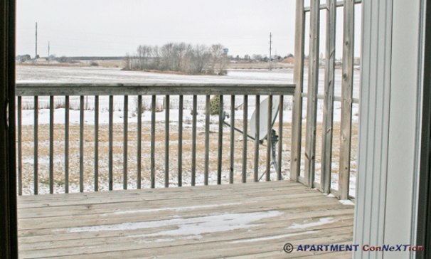 Private Deck of Living Room & Master