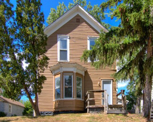 1314 Oxford Avenue Eau Claire